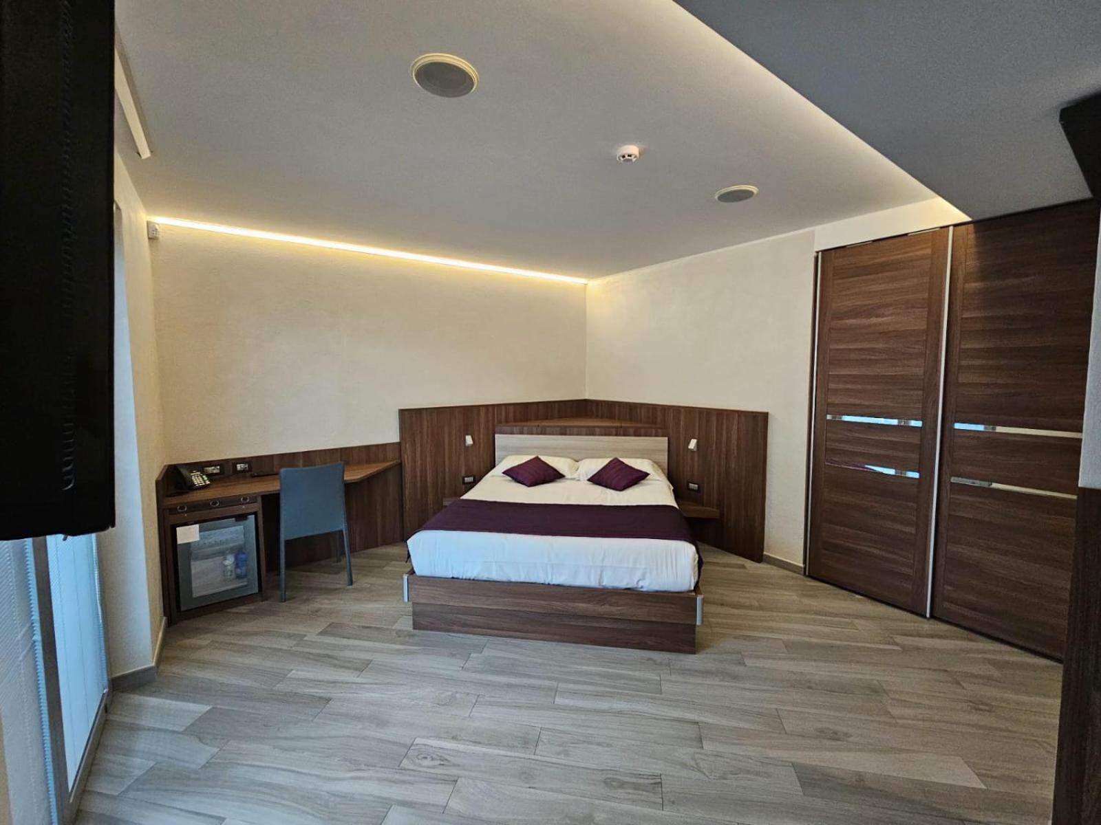 Mito Hotel Châtillon Eksteriør bilde