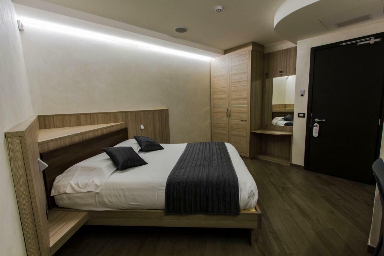 Mito Hotel Châtillon Eksteriør bilde
