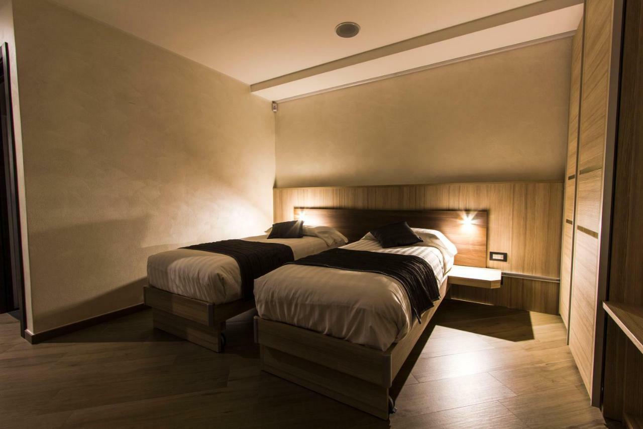 Mito Hotel Châtillon Eksteriør bilde